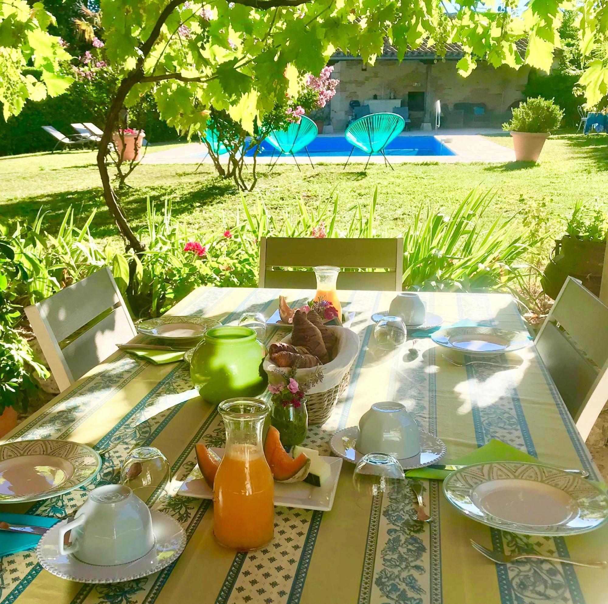 Le Relais Des Anges Bed and Breakfast Mercuès Buitenkant foto